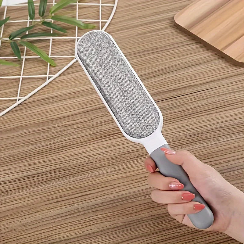 Escova Removedora de Pelos para Roupa e Casa